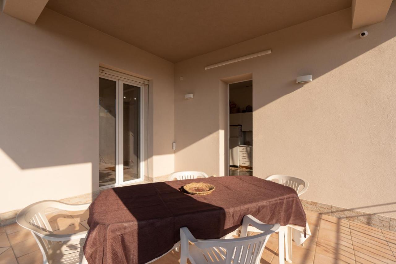 Casa Vacanze Calatijuncu Partinico Exterior photo