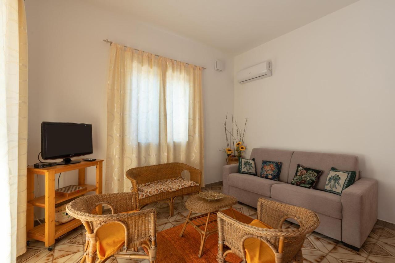 Casa Vacanze Calatijuncu Partinico Exterior photo